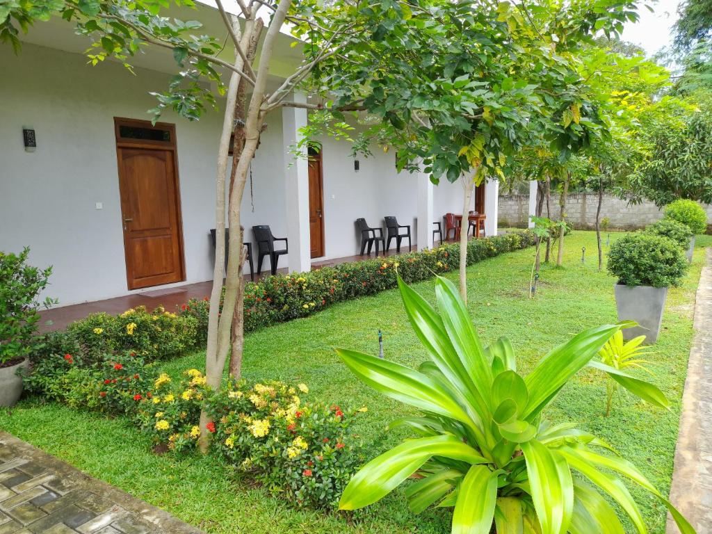 Zahrada ubytování Hotel Sanhida Polonnaruwa