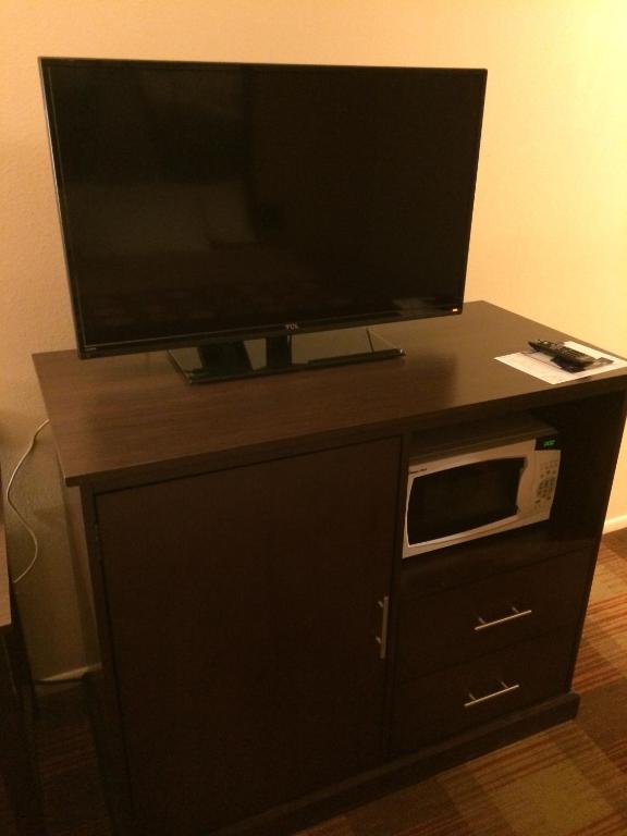 Super 8 by Wyndham Idaho Falls - 1 Cama De Matrimonio, Suite Estudio, No Fumadores