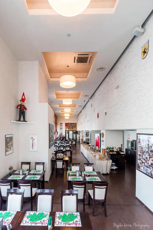 Europa Royale Bucharest - Resim 23