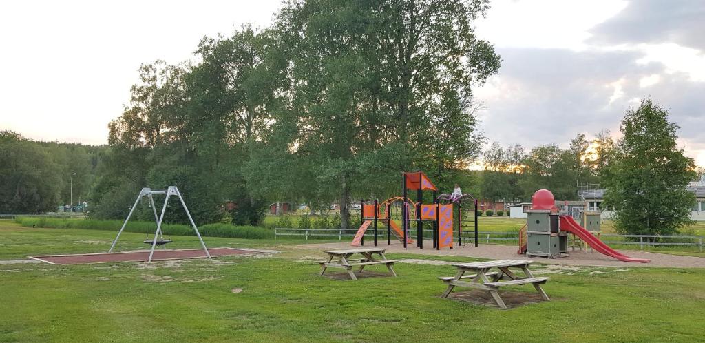 Herní místnost nebo prostor pro děti v ubytování Hus Klarälven