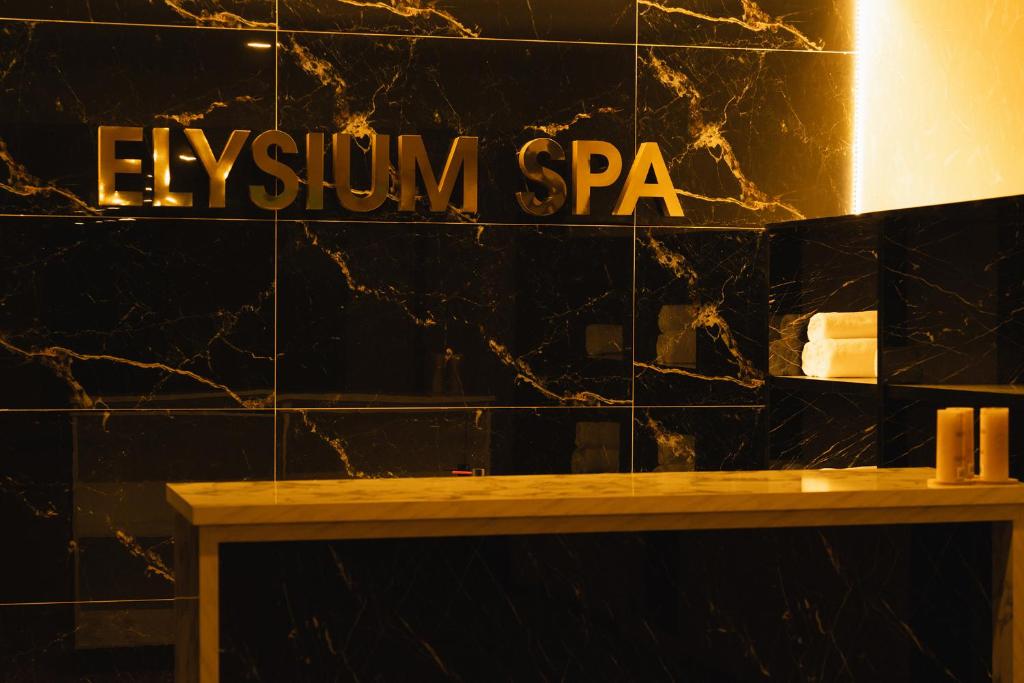 Fotografie z fotogalerie ubytování Villa Elysium Park & SPA v destinaci Batumi