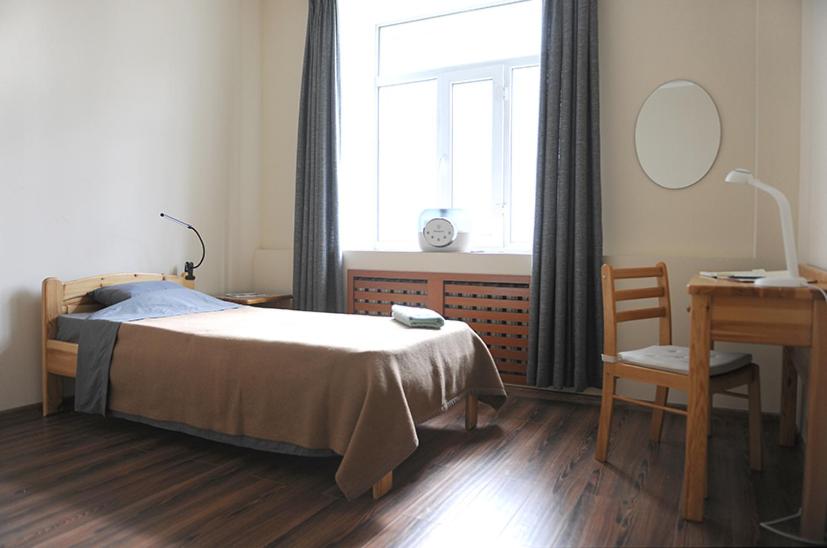 Zaya Hostel - Chambre Simple Avec Salle De Bain Partagée
