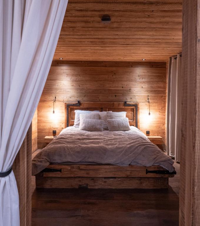 Postel nebo postele na pokoji v ubytování Chalet Adler
