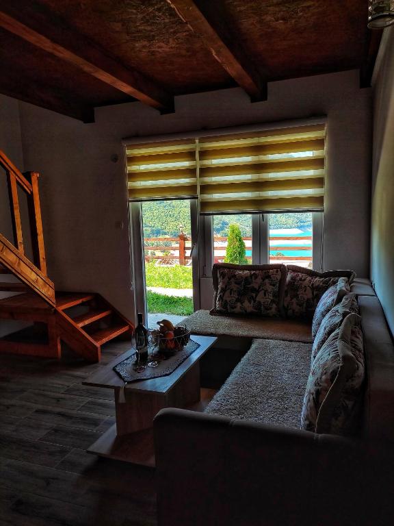 Posezení v ubytování Guesthouse Madzarevic