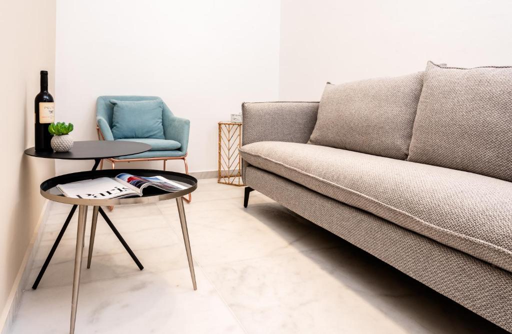 Posezení v ubytování Jaffa Port TLV Hotel Apartments יפו תל אביב