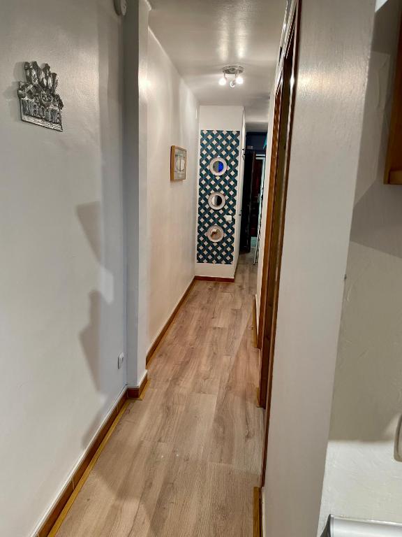 Kép Bahia 1-2-21 1 ère ligne mer à Empuriabrava szállásáról Empuriabravában a galériában