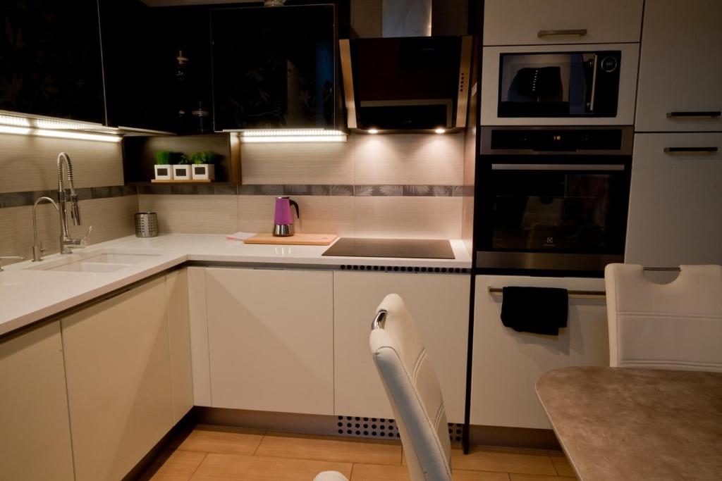 Magic Apartment - 17