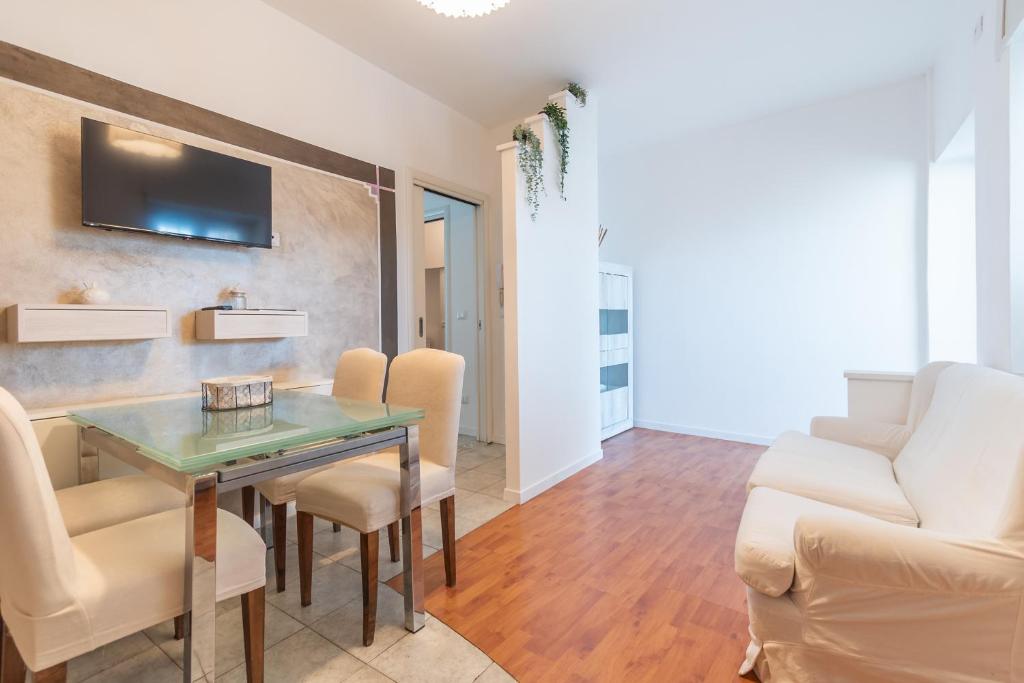 TV a/nebo společenská místnost v ubytování La CORTE di GIO' 2