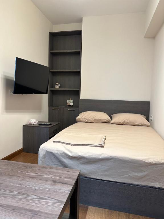 لابی و فضای عمومی Wonderful apartment in Republic square, city center - تصویر ۵