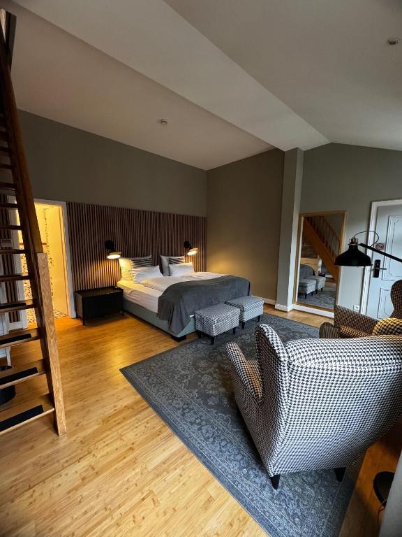 Postel nebo postele na pokoji v ubytování Hotel Zur Alten Brücke