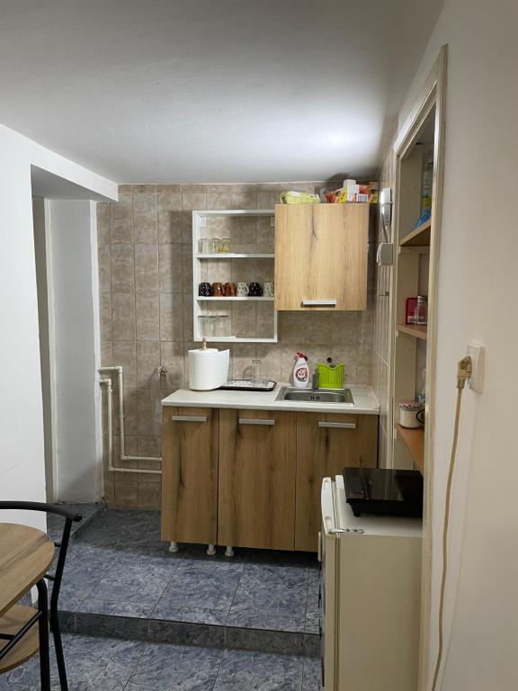 Köök või kööginurk majutusasutuses Fenix Apartman II