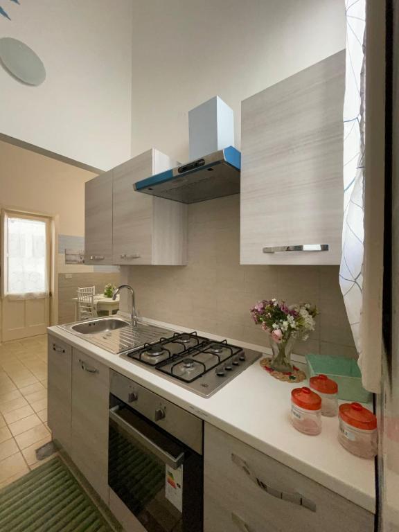 Cucina o angolo cottura di “Vistamare”