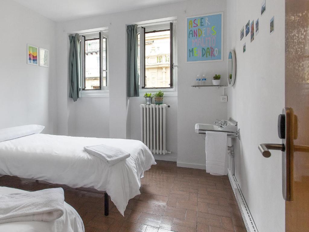 A Room In The City Hostel - 2