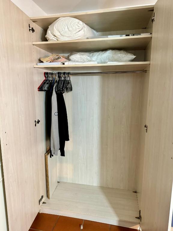 Fotografie z fotogalerie ubytování Möwenblick Bakenberg-41 Ferienwohnung mit Terrasse, Doppelbett, Schlafsofa, vollständige Komfortküche v destinaci Dranske