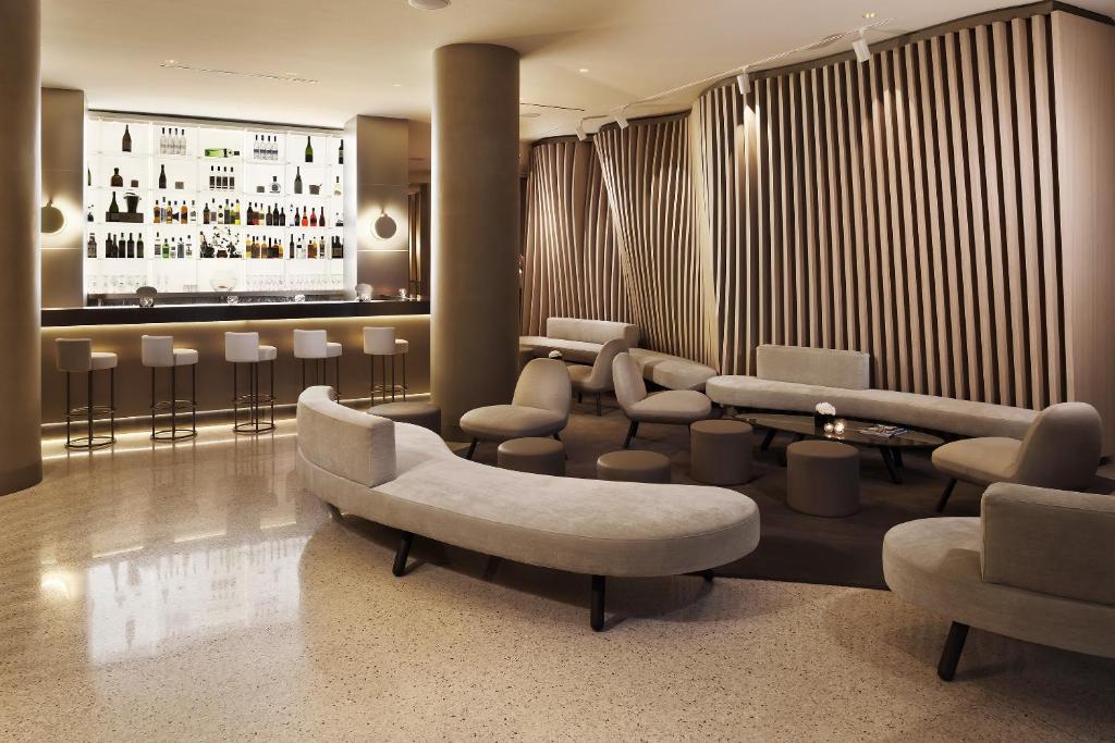 ME Milan Il Duca - Resim 34