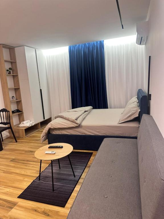 Modern Central Apartments - Imazhi 6