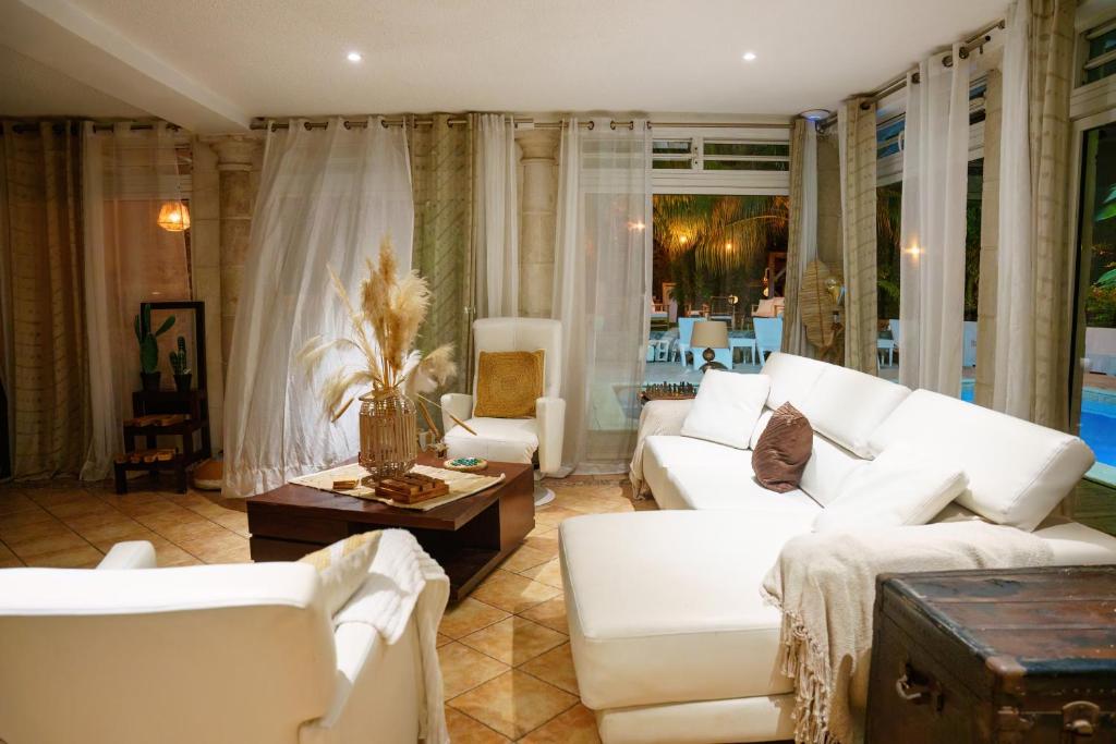 Posezení v ubytování Villa Kapresse du 978 - Guest house