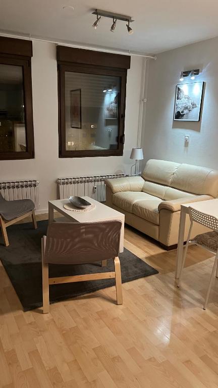 Rocco Apartment-FREE PARKING&WIFI - 4