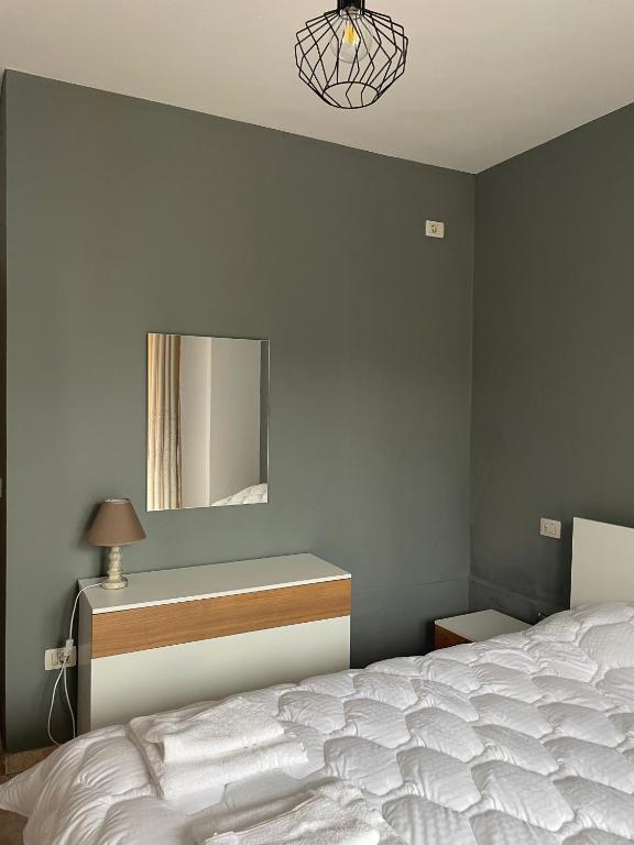 Plis Apartment Myslym Shyri - Imazhi 2