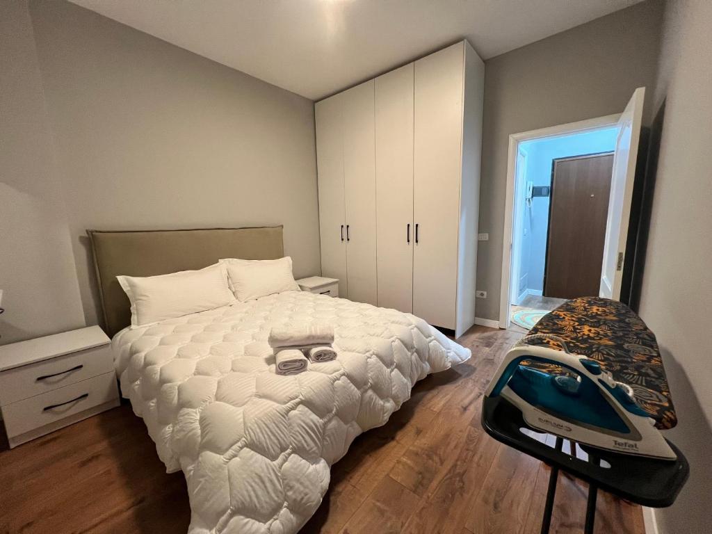 Durres Lovely Apartment - Image 2