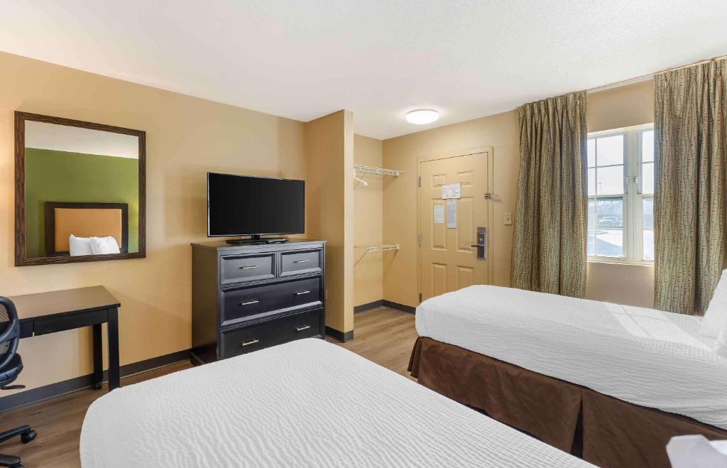 Extended Stay America Suites - St Louis - Westport - E Lackland Rd - Estudio Con 2 Camas Individuales - No Fumadores