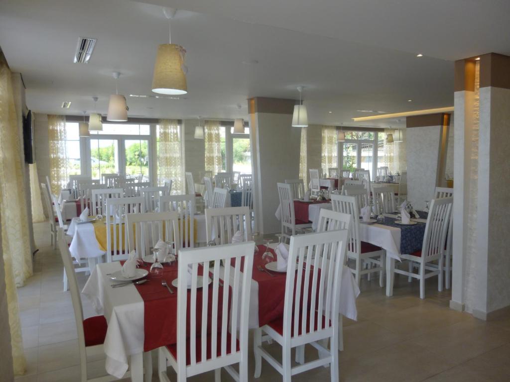 Restaurace v ubytování Villamaria Hotel