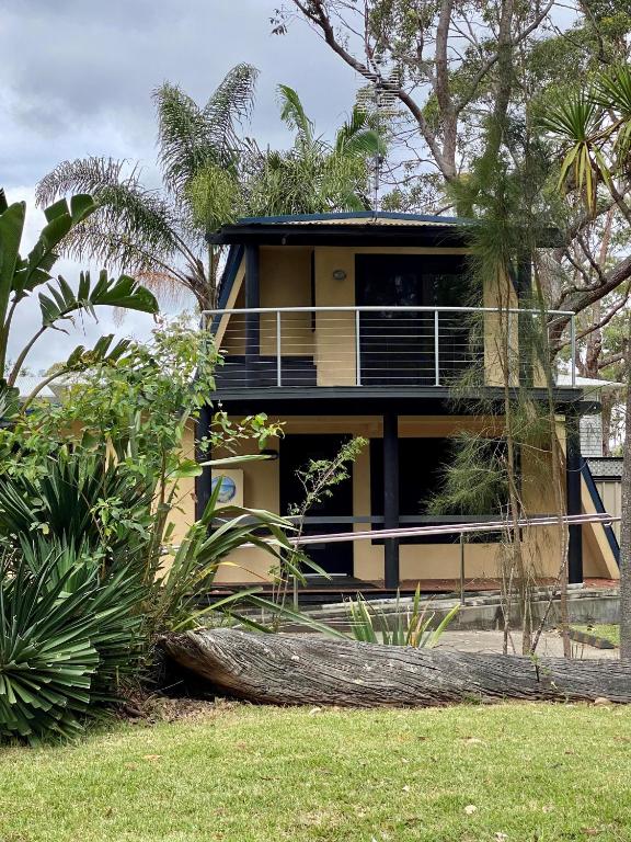 Beach House by the Sands, Vincentia (updated prices 2024)