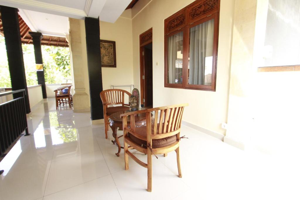 Posezení v ubytování Baba Homestay