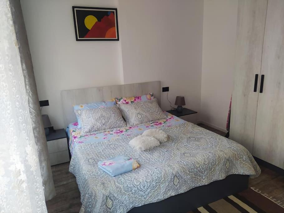 Lovely 1-Bedroom condo in Tirana - Image 7