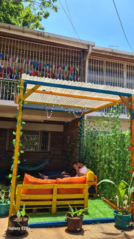Zona de juegos infantil en Jabulani Nairobi Backpackers Hostel
