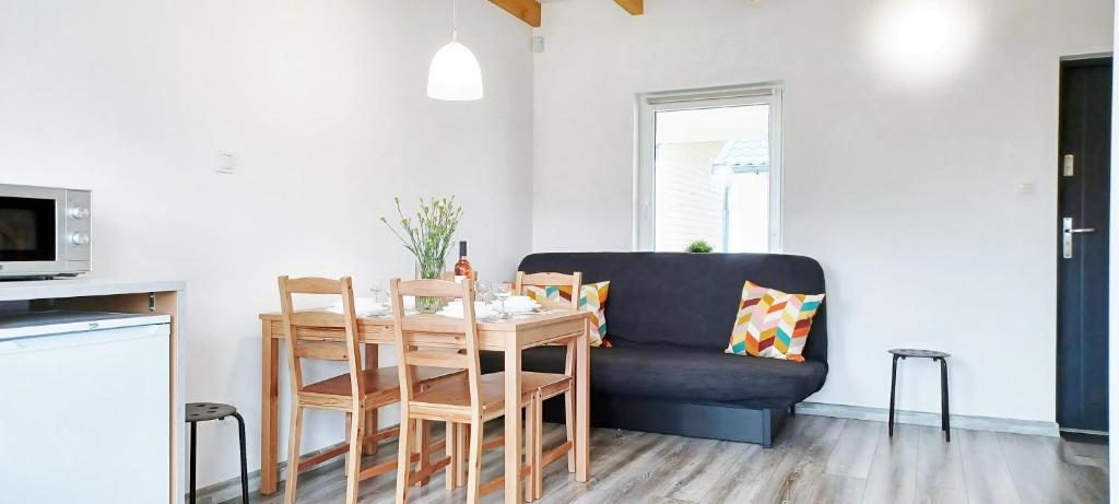 Kuchyň nebo kuchyňský kout v ubytování Domki 7 Houses Rewal