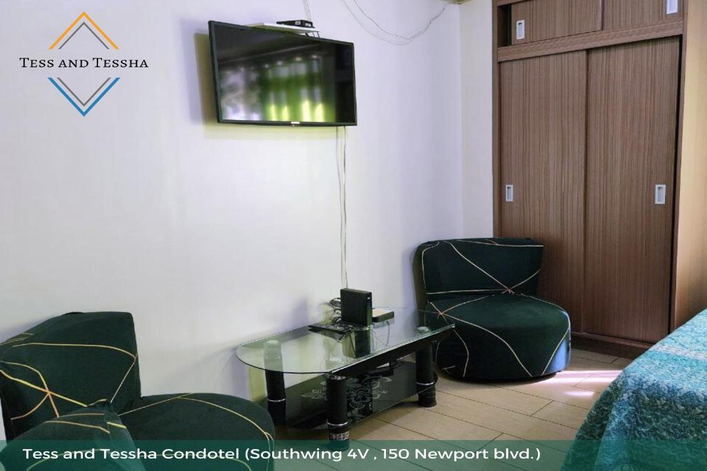 Zona de estar de Tess and Tessha Condotel near T3 Airport
