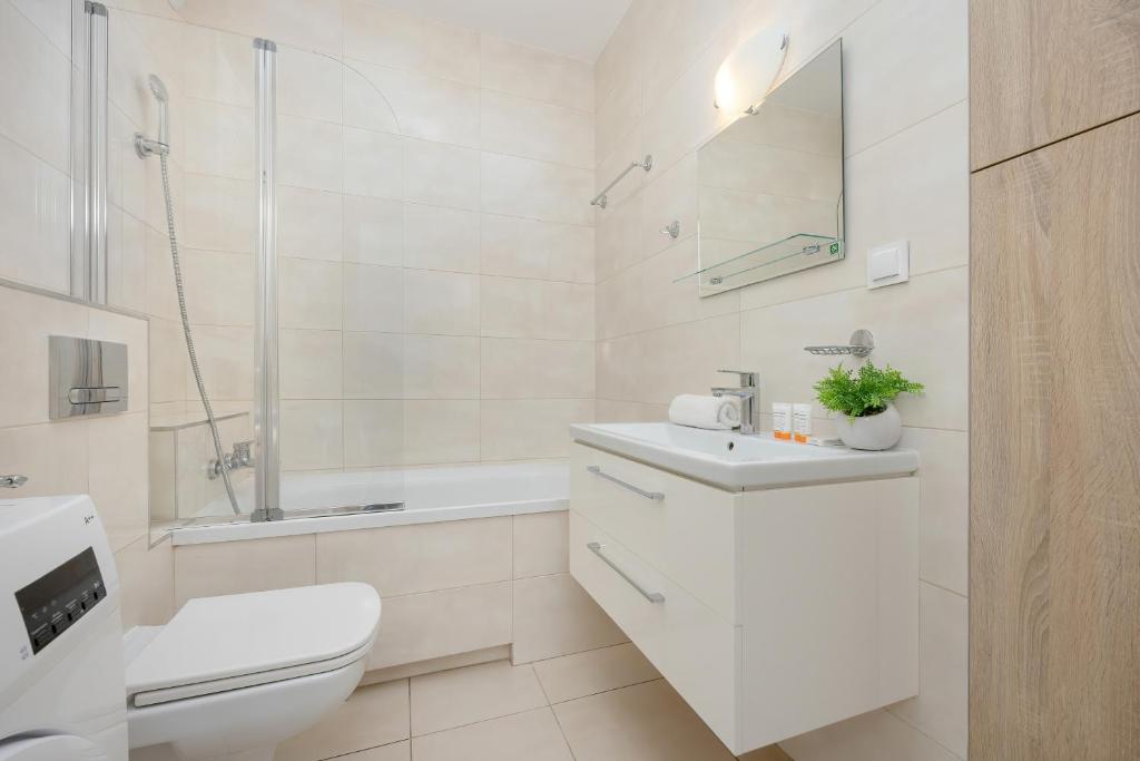 Kúpeľňa v ubytovaní Apartments Warsaw CityLink by Noclegi Renters