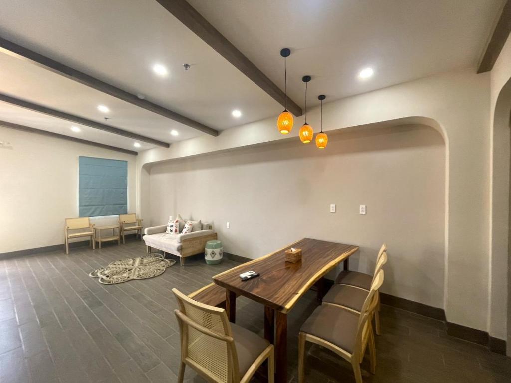 Suite Có Giường Cỡ King Nhìn Ra Biển