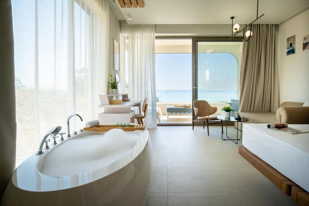 Trypiti Resort Blue Dream Palace and Hive Water Park - Executive Suite