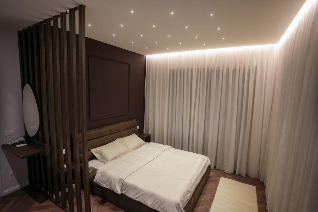 AK Apartments - Image 2