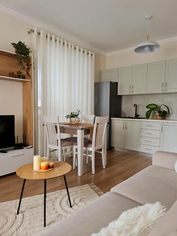 Pastel Apartment Tirana - Imazhi 4