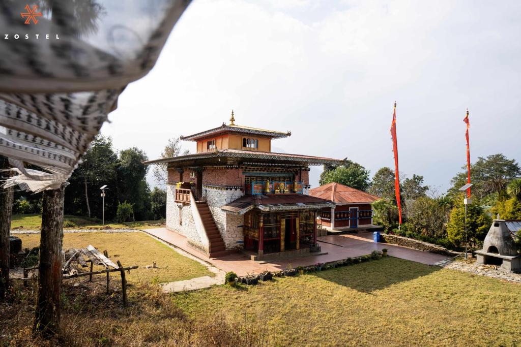 Zahrada ubytování Zostel Rinchenpong (Pelling)
