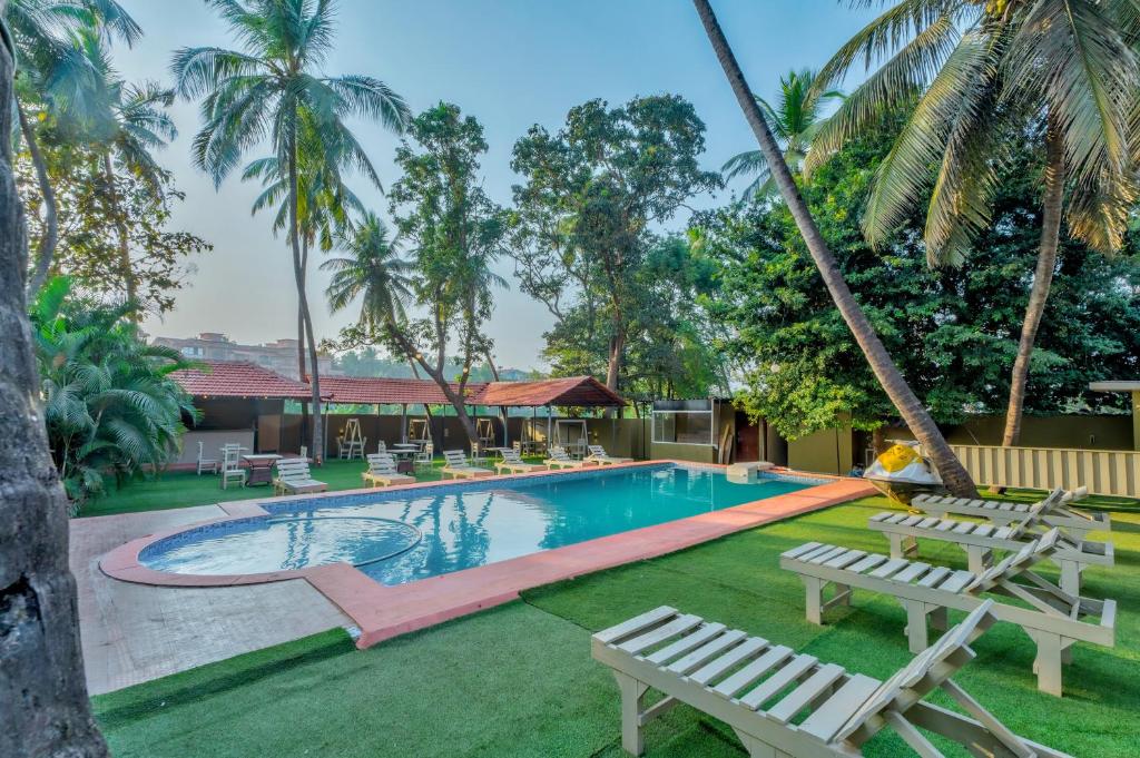 Bazén v ubytování Rosa Bella Resort-TBV nebo v jeho okolí