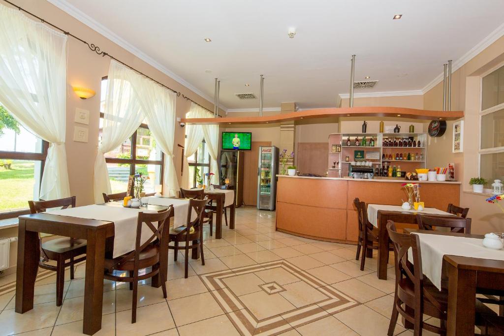 Kuchyň nebo kuchyňský kout v ubytování Hotel Residence