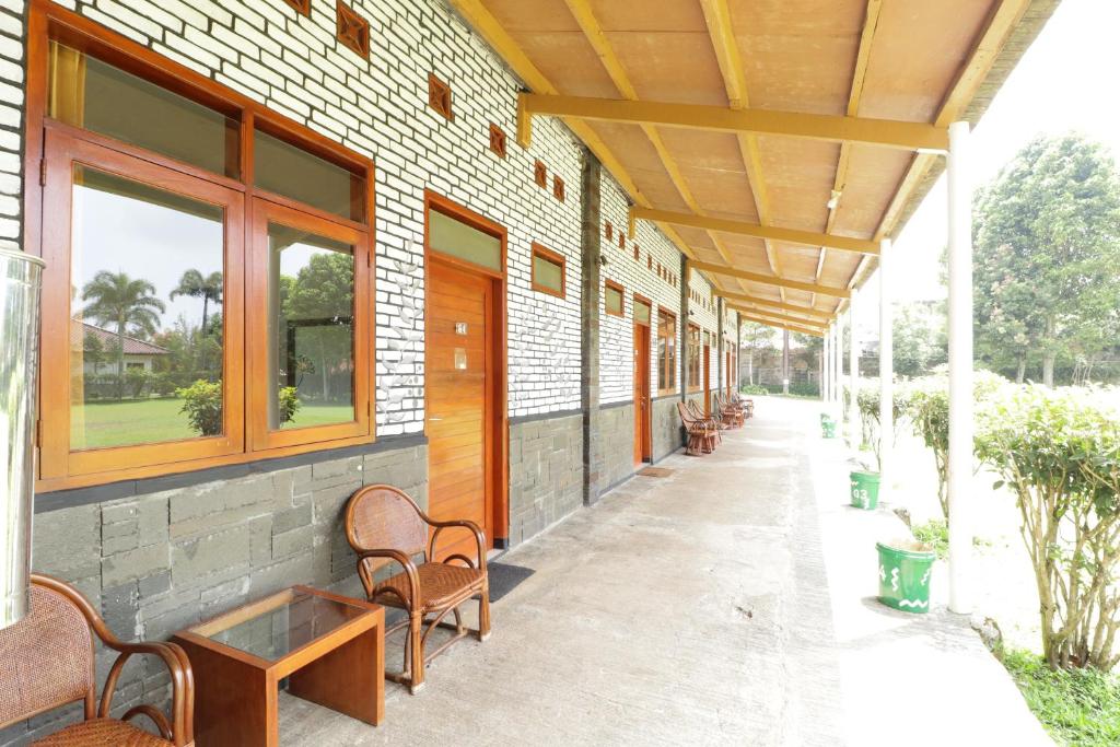 Balkón nebo terasa v ubytování Grand Nirwana Resort Lembang