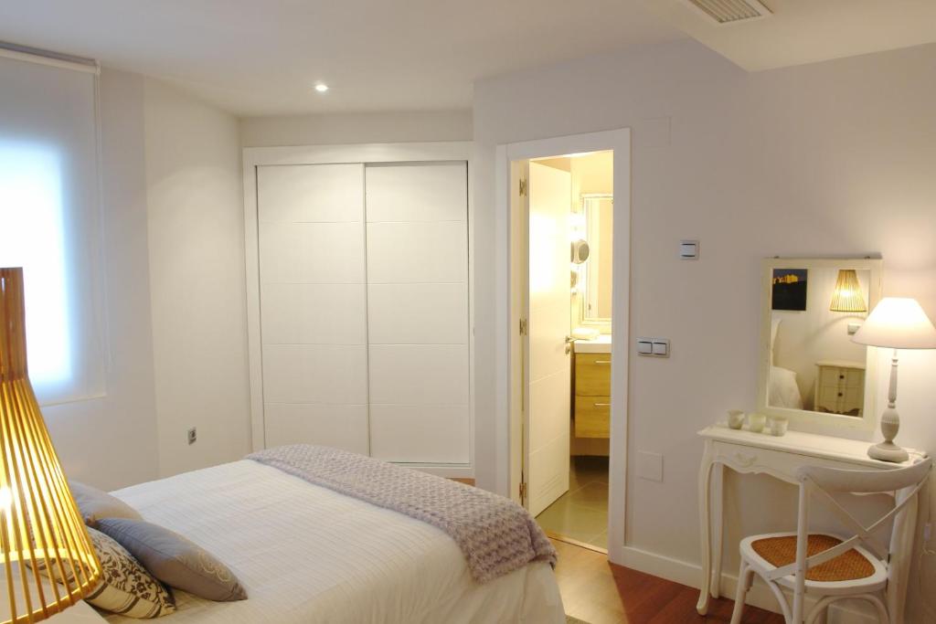 A bed or beds in a room at Tranquilo y Céntrico apartamento 1 dormitorio