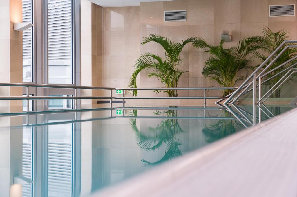 Eurostars Berlin - Resim 10