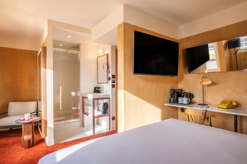 Kopster Hotel Paris Porte de Versailles - Resim 19