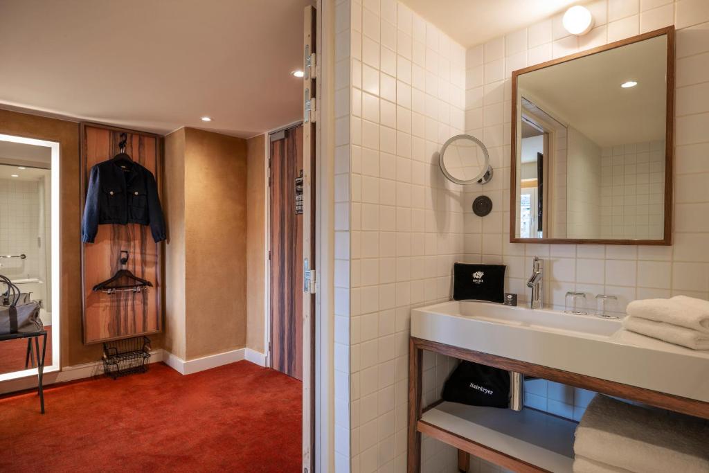 Kopster Hotel Paris Porte de Versailles - Resim 8