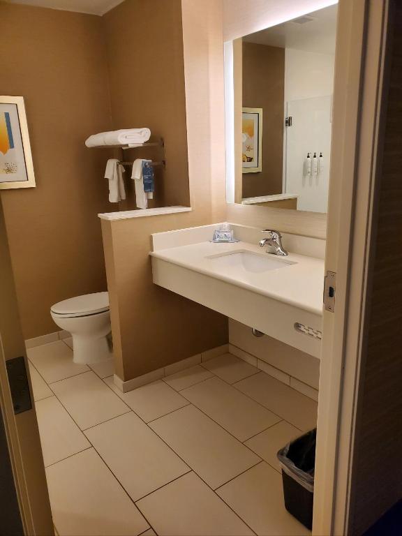 Fairfield Inn & Suites by Marriott Belle Vernon photo