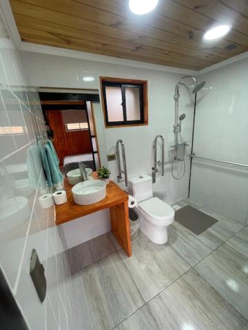 Uma casa de banho em ELUNEY Pichilemu