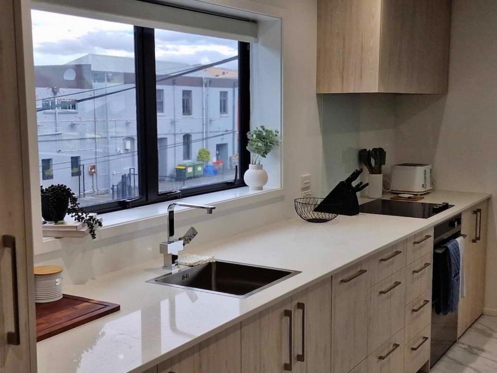 St Asaph City Apartment - Resim 3