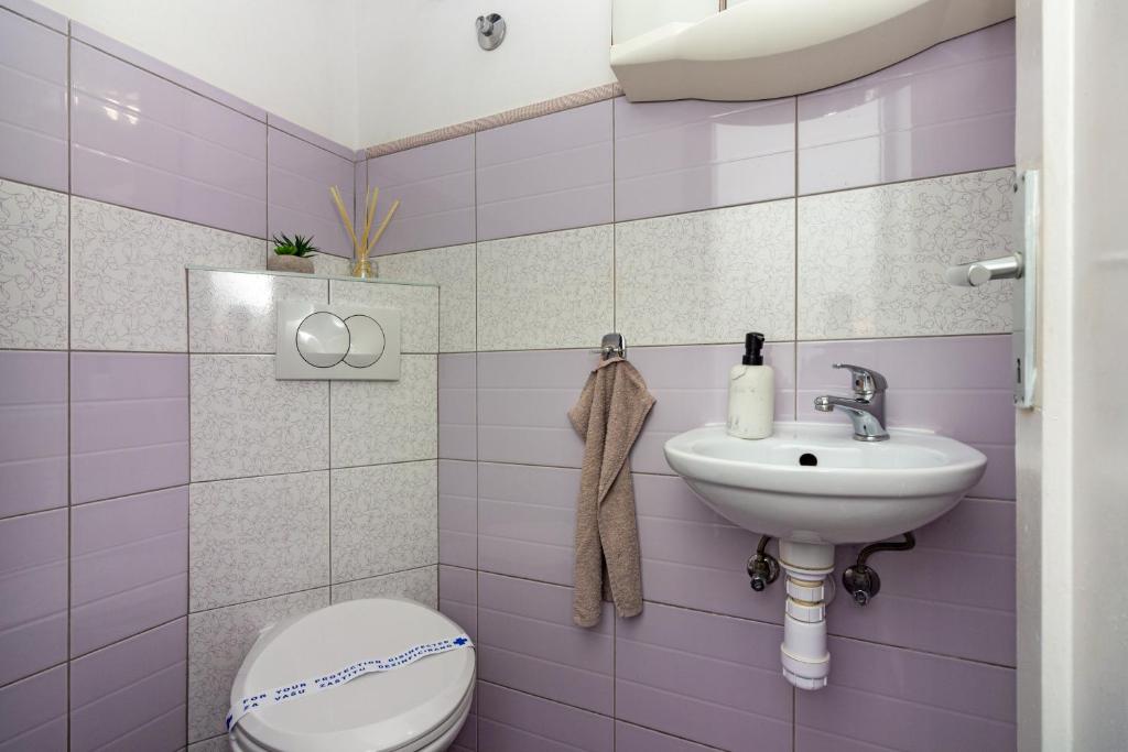 Kúpeľňa v ubytovaní Spacious Apartment Center