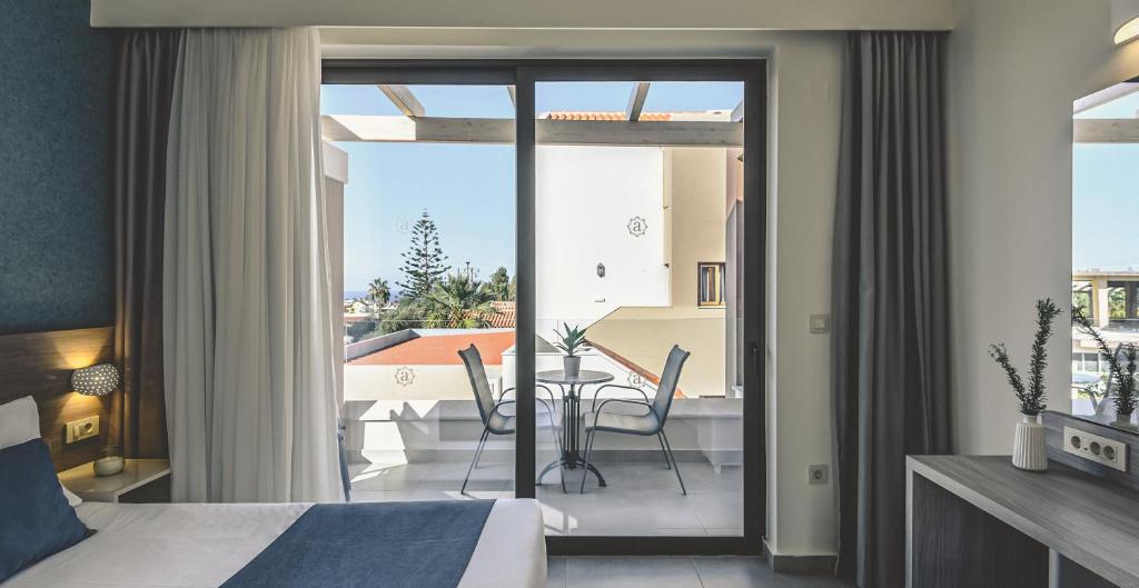 Postel nebo postele na pokoji v ubytování Althea Village - Family Hotel